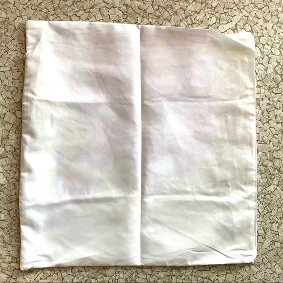 Neon pink python pop Art pillow cushion cover on pale yellow - Picture 6 of 6